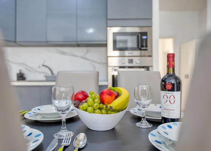 Апартаменты The Apateu